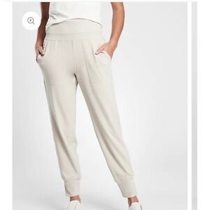 Athleta Venice Jogger Pants Tan Womens Size M Zip Pockets
